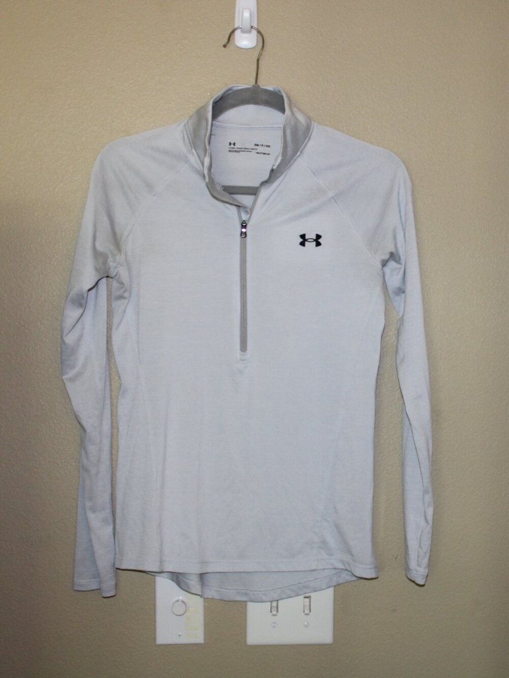 Under Armour Long Sleeve Pullover